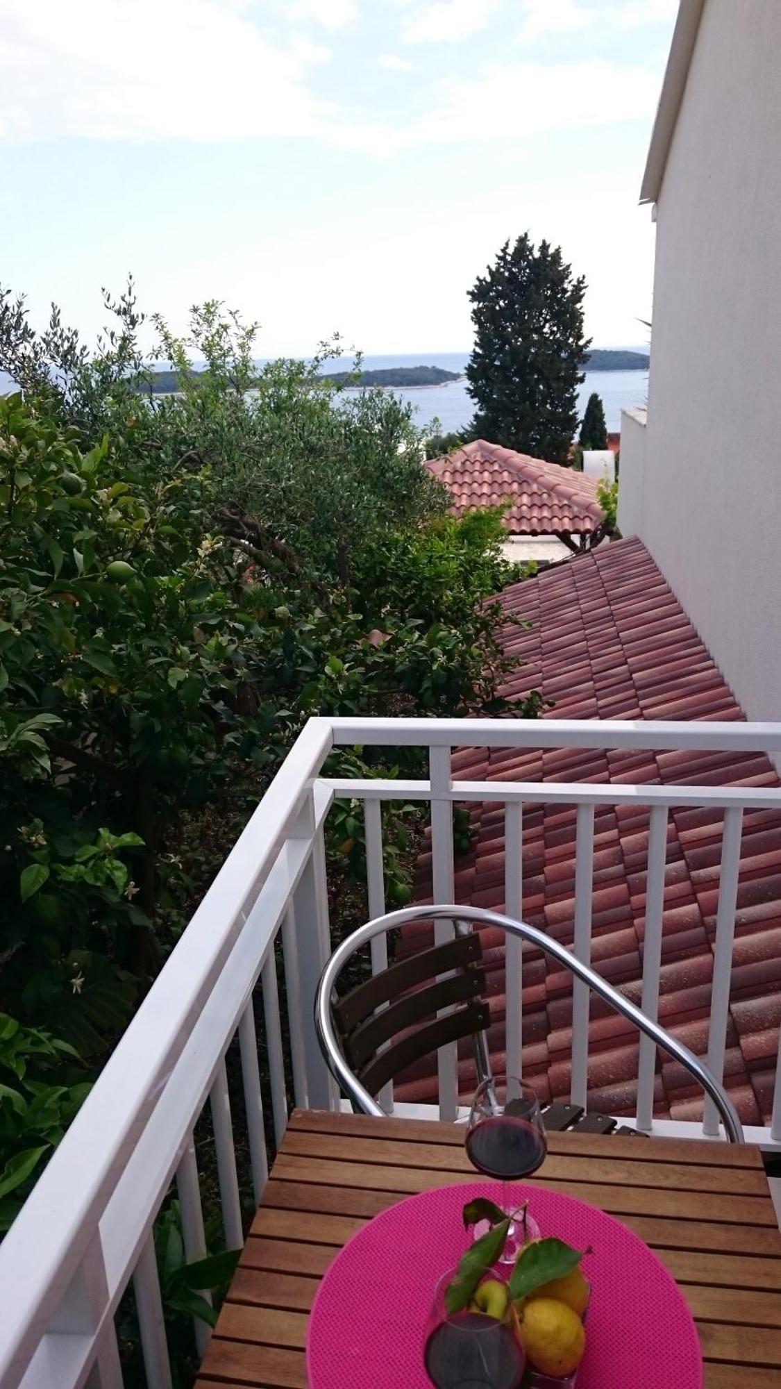 Apartments Mare ฮวาร์ ห้อง รูปภาพ